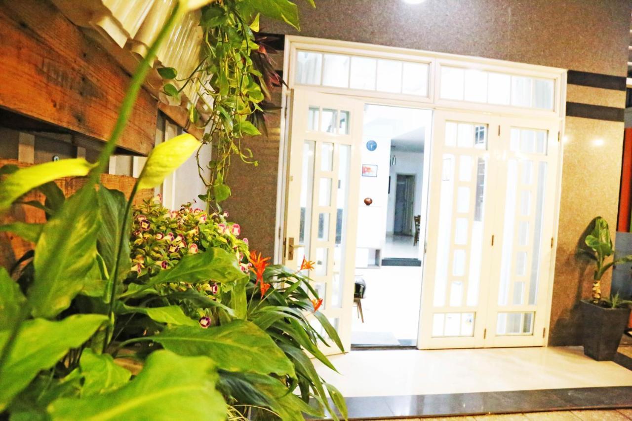 Bed and Breakfast Shjmily House Дананг Екстер'єр фото